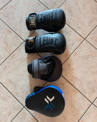 GUANTONI BOXE + PAD