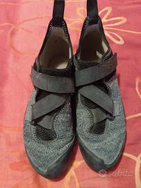 Scarpe arrampicata n. 42