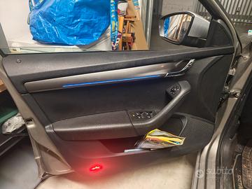 sportello interno Skoda octavia