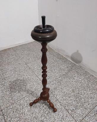 Posacenere da pavimento in legno