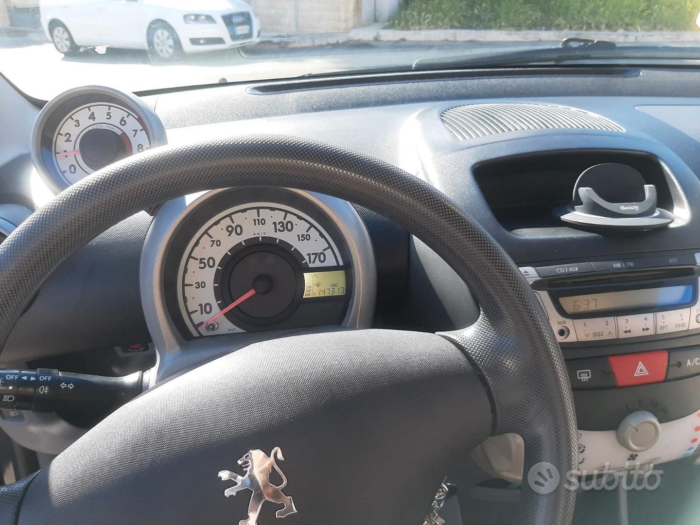 Peugeot 107 2011 photo 4