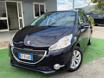 Peugeot 208 NEOPATENTATI GARANZIA