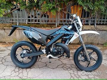 Vent Derapage 50-MOTARD-MOTORE MINARELLI 2T-SKATE