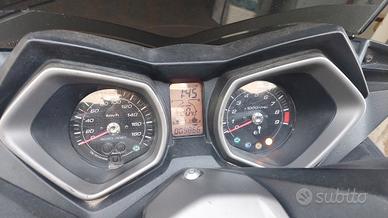 yamaha xmax 400