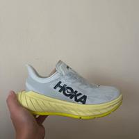 HOKA  one one carbon X
