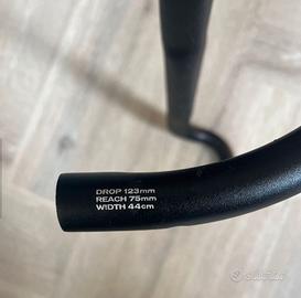 Manubrio carbonio specialized 44