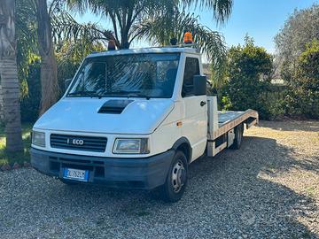 Carroattrezzi iveco 35/10