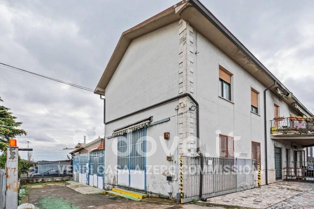 Casa indipendente di 420 m² con più di 5 locali e