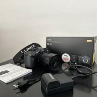 Panasonic Lumix DC-GH5L con lente 12-60 mm