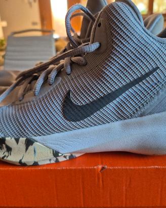 Nike precision 