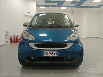Smart ForTwo 1000 52 kW MHD coupé passion