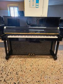 Pianoforte Yamaha E121T seminuovo made in Japan