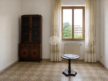 2 LOCALI A TERNI
