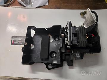 centralina regolatore tensione supporto batteria s