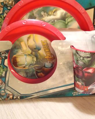 kit piatti in plastica di avenger