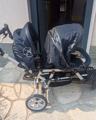 Passeggino gemellare Jane Twin 