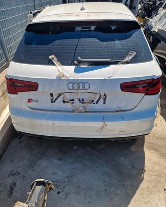 Audi S3 8v 3 porte cjx anno 2014 per ricambi (2a)