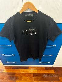 T shirt  dsquared