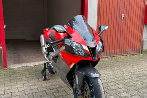 Aprilia RSV 1000 LEGGI DESCRIZIONE