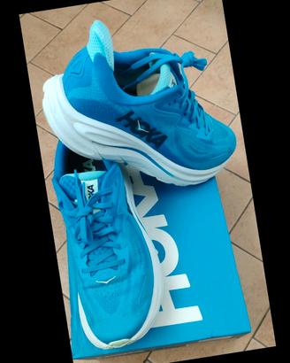 Hoka Clifton 10 
