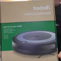 I robot Roomba Combo i5 robot aspirapolvere