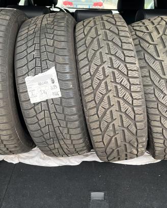 Pneumatici invernali 195/55  R16