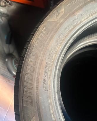 Gomme estive 235/60 r18