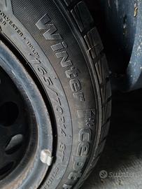 4 Gomme da neve Hankook