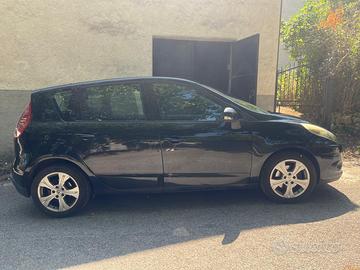 Renault Scenic XMOD 1.9 turbodiesel