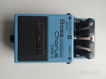 Boss Chorus per basso elettrico 