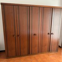 Camera da letto in legno