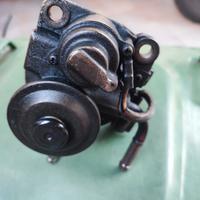 supporto filtro gasolio con pompetta Toyota 