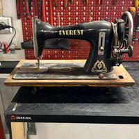 Macchine da cucire Singer ed Everest