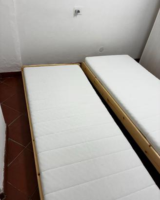 Letti singoli sovrapponibili Ikea