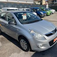HYUNDAI i20 1.4 DIESEL 75 (CV) 2012