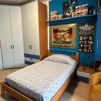 Letto 1piazza e 1/2 + Comodino + scrivania