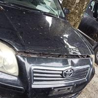 TOYOTA AVENSIS 2006 C/MOTORE  1CDFTV