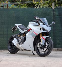 Ducati super sport 950s  2024 bianco perla