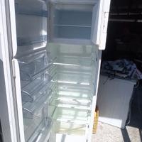 Frigorifero da incasso con celletta