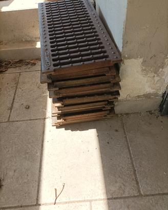 grate in ghisa per canale scolo 