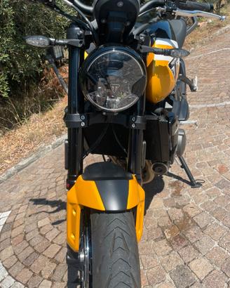 Triumph Trident 660