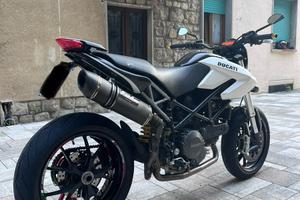 Ducati Hypermotard 796