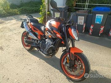 KTM 890 Duke GP 2024