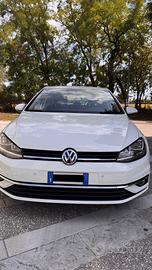 VOLKSWAGEN GOLF 7.5