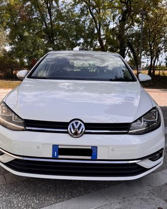 VOLKSWAGEN GOLF 7.5
