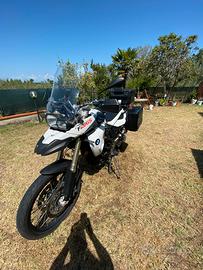 Moto bmw 800 gs