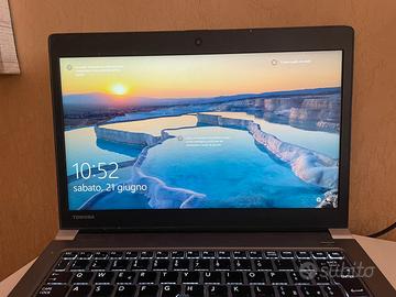 PC TOSHIBA  PORTAGE  Z30-C