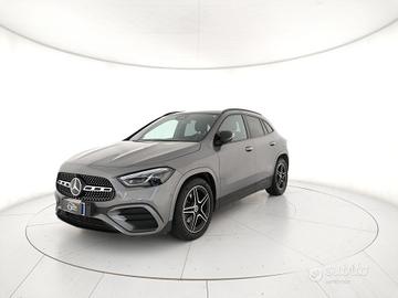MERCEDES-BENZ GLA 200 d AMG Line Advanced Plus aut
