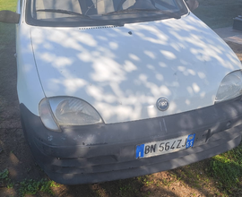 Fiat 600 1.100 del 2000