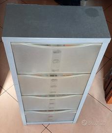 Armadietto metallo porta CD con quattro sportelli
